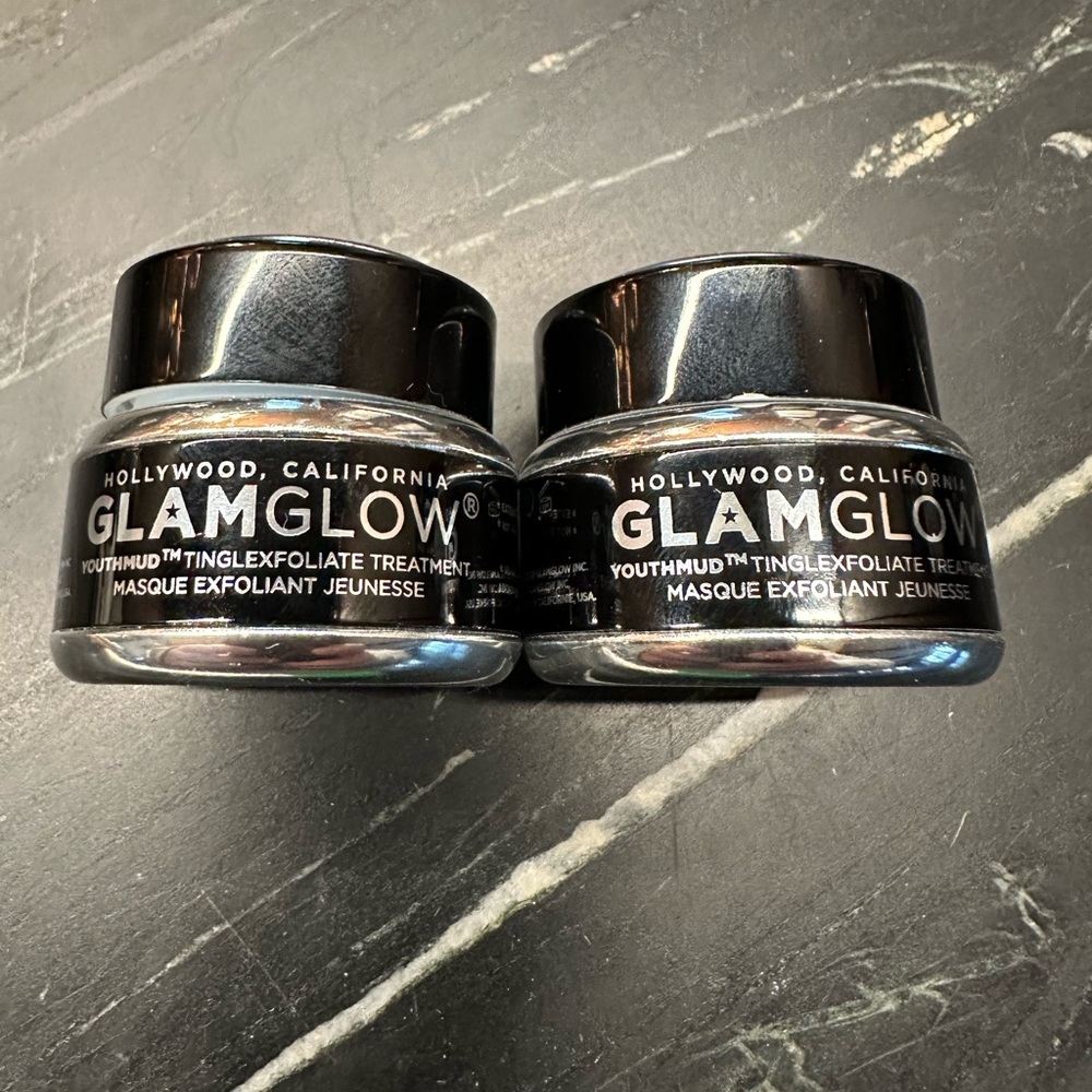 GlamGlow Youth Mud